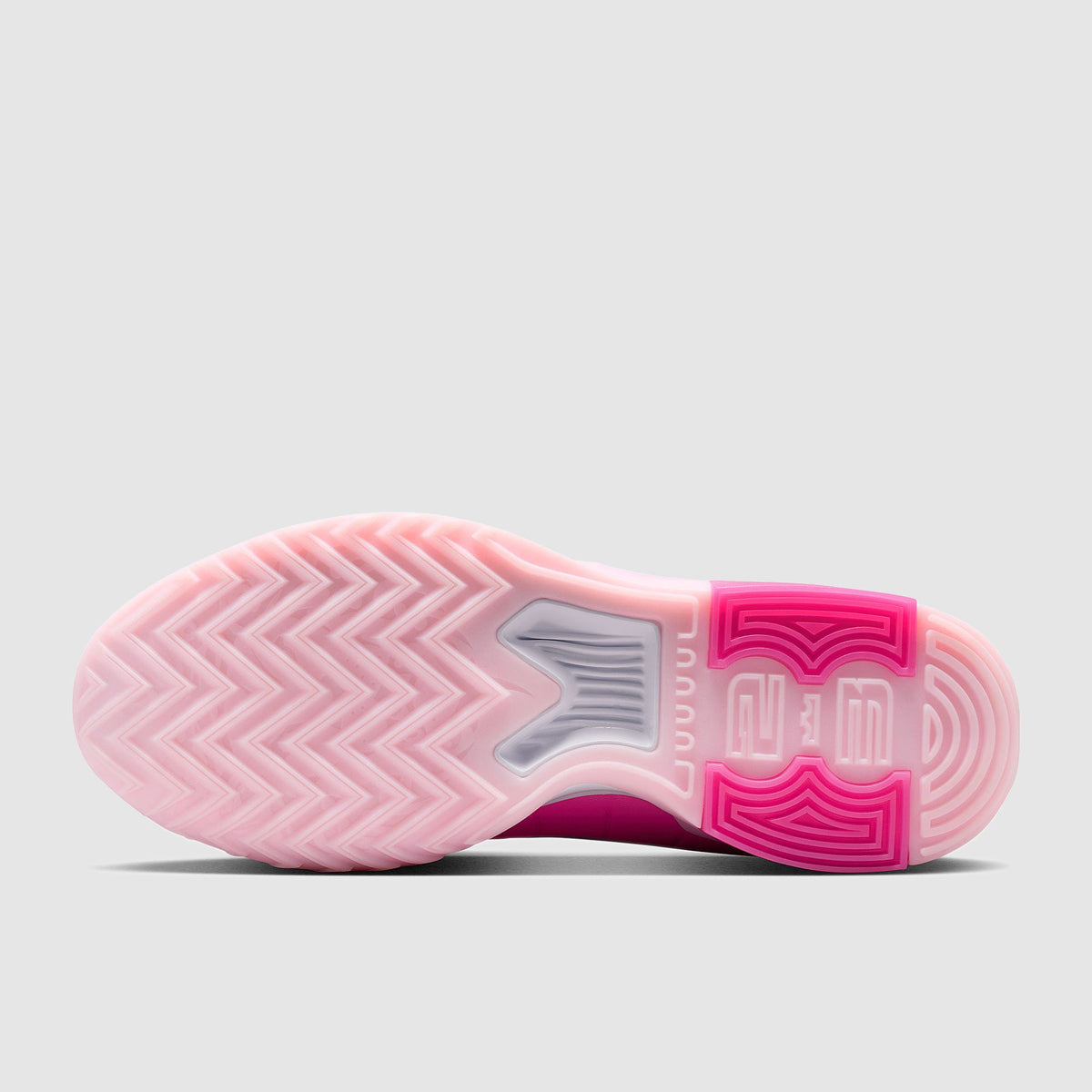 Nike LeBron Witness 9