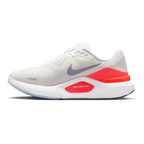 Nike Structure 26