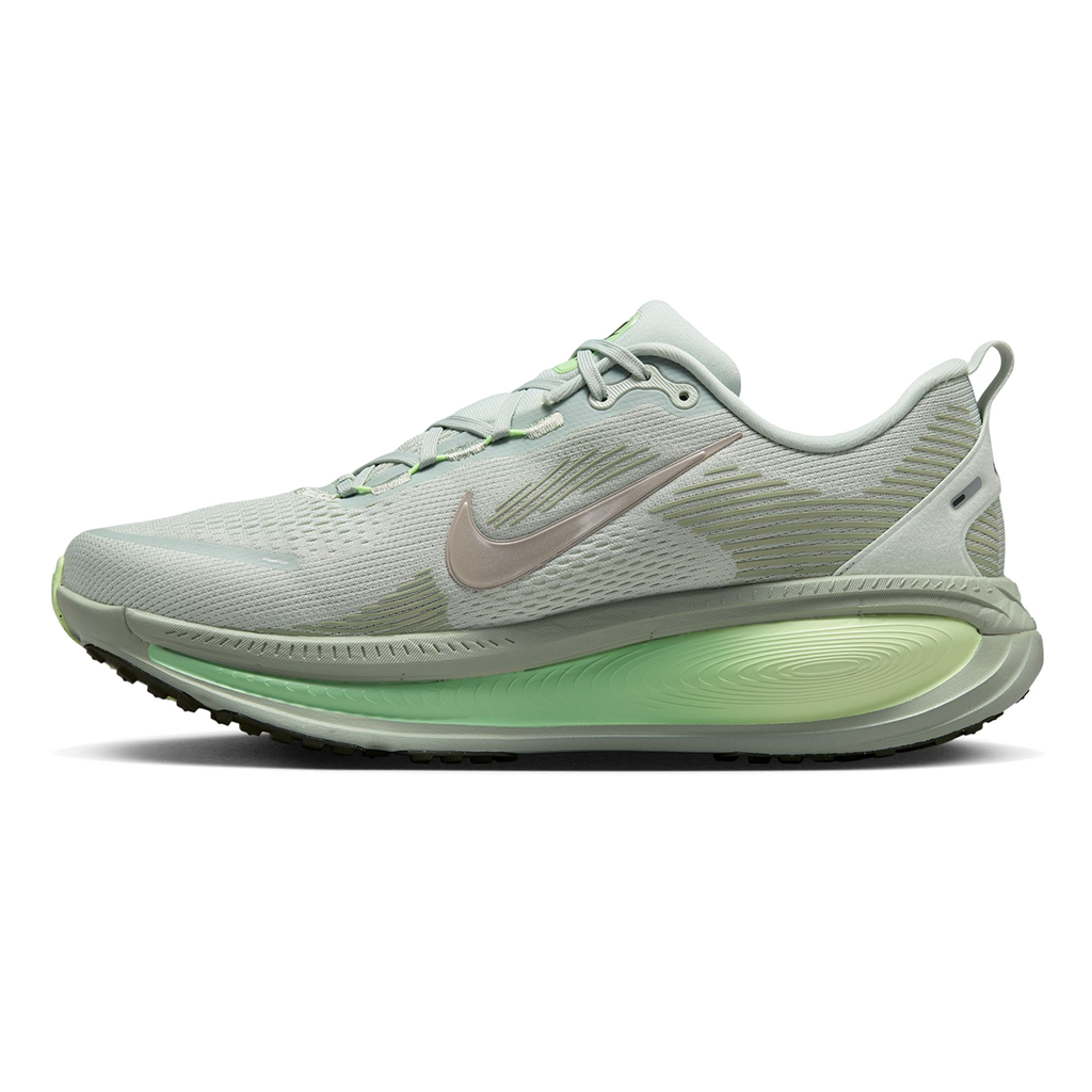 Nike Vomero 18
