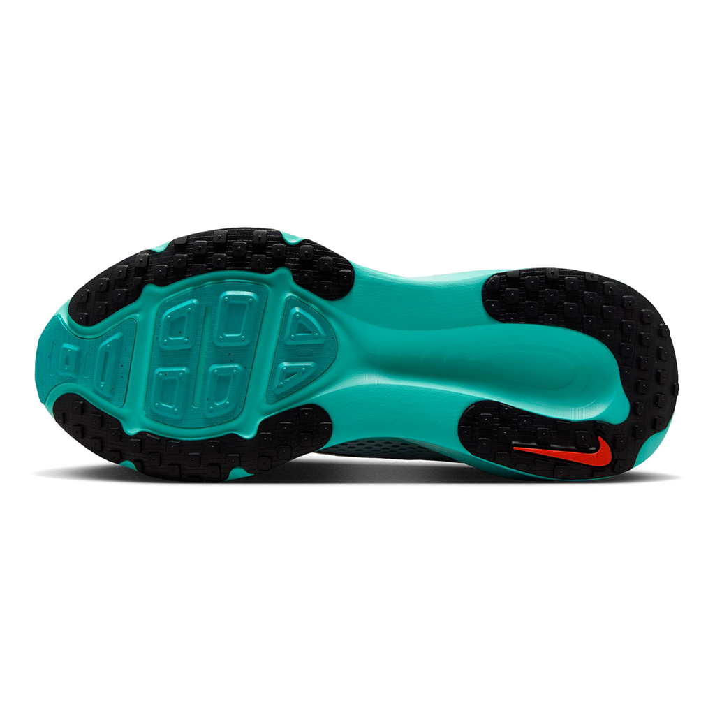 Nike Vomero 18